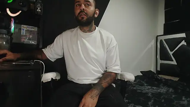 TeddyGominola  online show from 09/17/25, 07:04