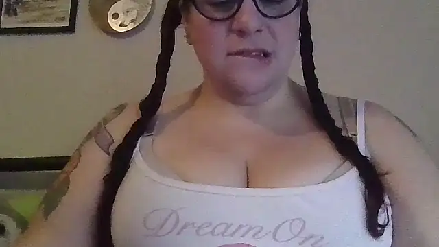 GothyBaby online show from 01/23/25, 10:22