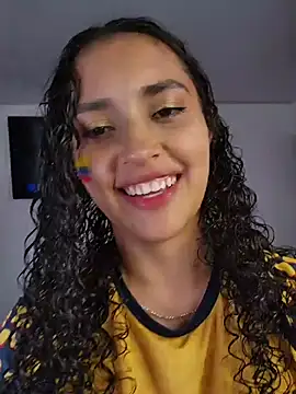 Lucy Marin online show from 06/18/26, 03:27