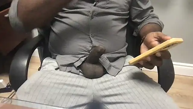 kirancanada1 online show from 12/05/24, 10:45