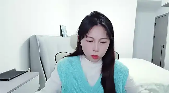 Sunset glow online show from 12/06/24, 02:38