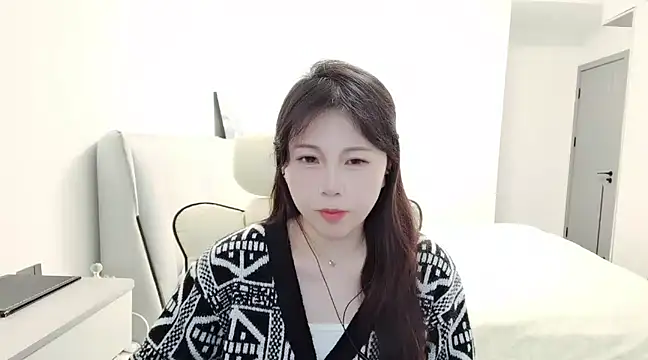 Sunset glow online show from 12/11/24, 02:44