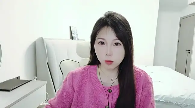 Sunset glow online show from 12/18/24, 04:53