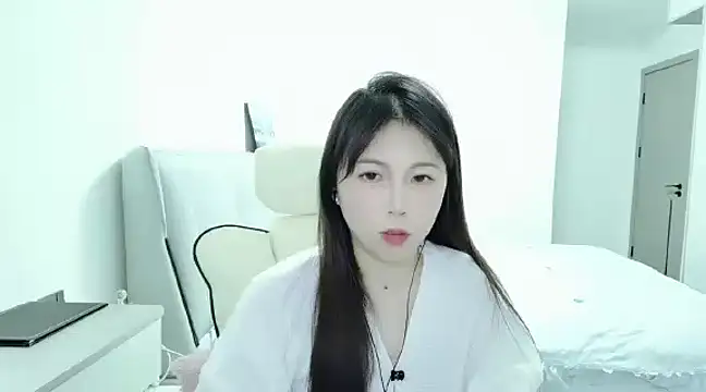 Sunset glow online show from 12/18/24, 03:55