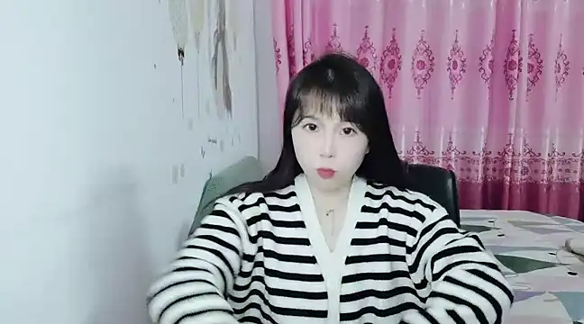 Sunset glow online show from 01/25/25, 03:30