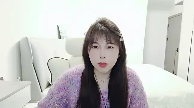 Sunset glow online show from 02/12/25, 02:43