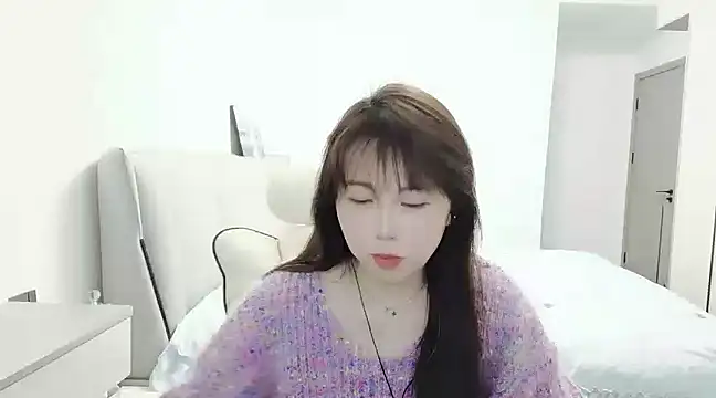 Sunset glow online show from 03/06/25, 01:57