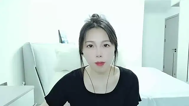 Snapshot of Sunset_glow chatting on 09/22/25, 08:38 Sunset glow online show from 09/22/25, 08:38