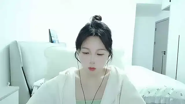 Sunset glow online show from 01/12/26, 03:06