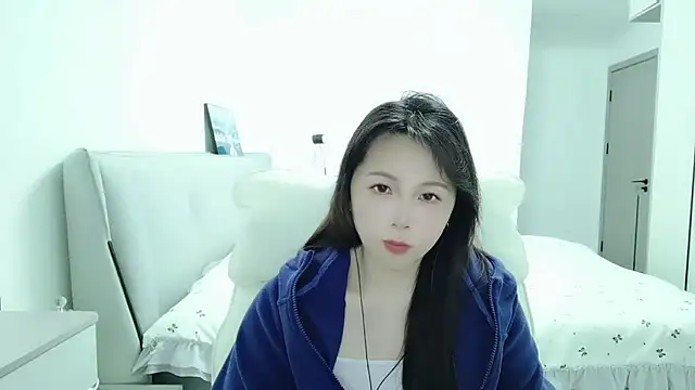 Sunset glow online show from 03/01/26, 01:24