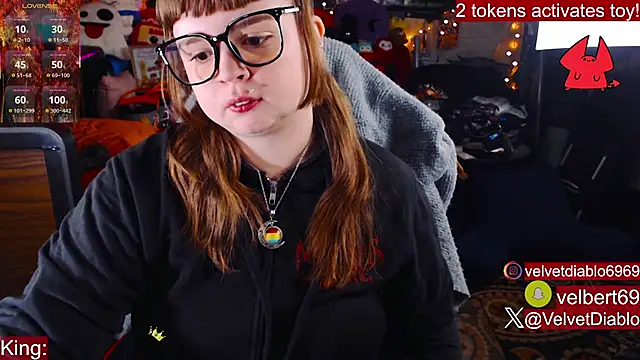 VelvetDiablo online show from 11/26/25, 12:55