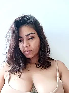 Snapshot of Ivanna2 chatting on 03/23/26, 01:04 Ivanna2 online show from 03/23/26, 01:04