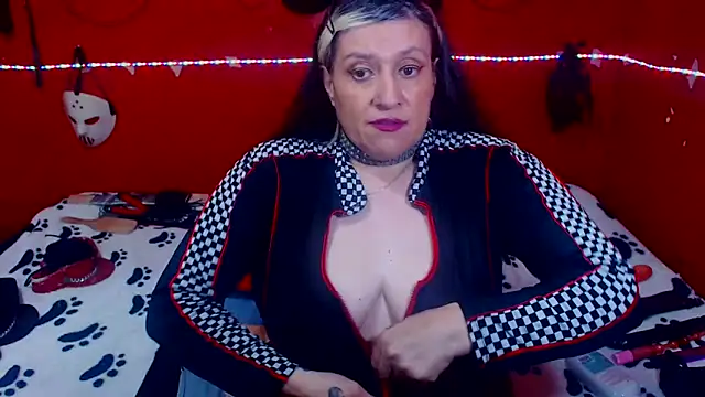 Snapshot of MATURE_Randy chatting on 03/08/26, 04:33 MATURE Randy online show from 03/08/26, 04:33