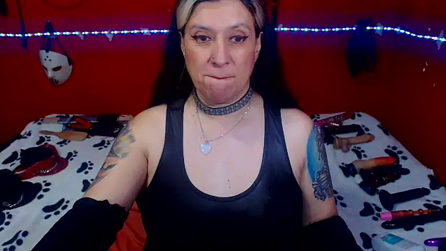 Snapshot of MATURE_Randy chatting on 03/12/26, 01:12 MATURE Randy online show from 03/12/26, 01:12