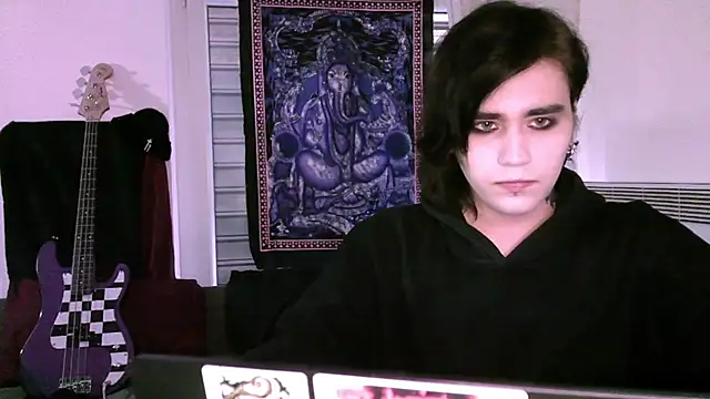 Snapshot of sademobeer chatting on 03/18/26, 03:48 sademobeer online show from 03/18/26, 03:48