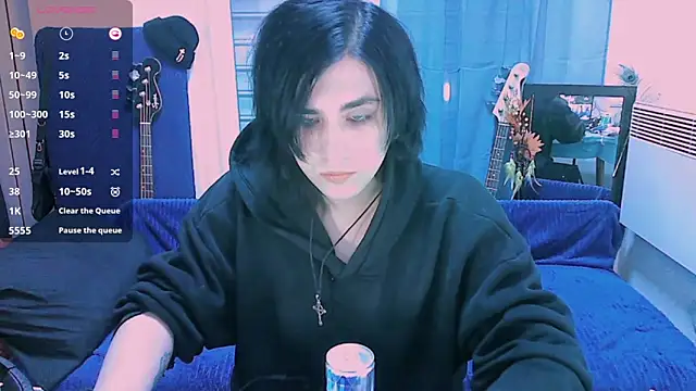 Snapshot of sademobeer chatting on 05/21/26, 10:06 sademobeer online show from 05/21/26, 10:06