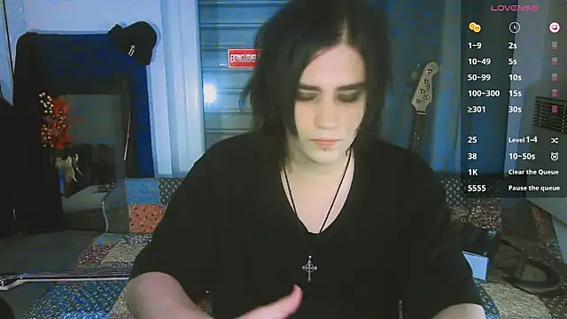 Snapshot of sademobeer chatting on 06/14/26, 11:51 sademobeer online show from 06/14/26, 11:51