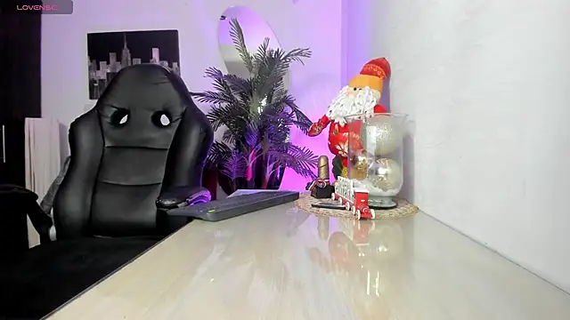 Amaia Bushida online show from 11/30/25, 02:37