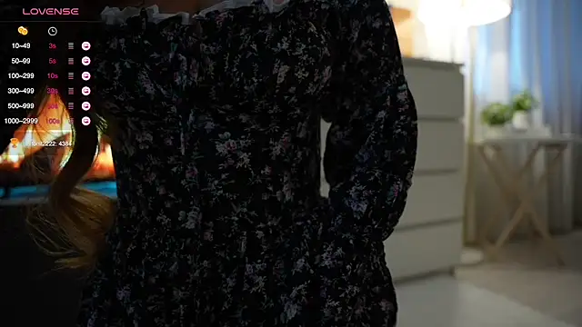 Snapshot of CatchMe1 chatting on 03/02/25, 02:21 CatchMe1 online show from 03/02/25, 02:21