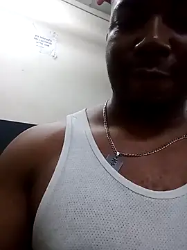 Snapshot of General62 chatting on 11/12/25, 02:56 General62 online show from 11/12/25, 02:56