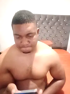 Snapshot of General62 chatting on 11/20/25, 10:42 General62 online show from 11/20/25, 10:42