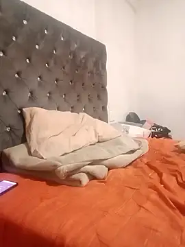 Snapshot of General62 chatting on 04/25/26, 11:02 General62 online show from 04/25/26, 11:02