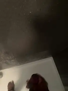 Snapshot of chocolatelongstrokes chatting on 03/19/26, 06:34 chocolatelongstrokes online show from 03/19/26, 06:34