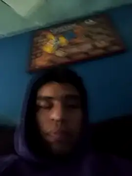 Snapshot of AlexAlejandro13 chatting on 01/01/25, 06:06 AlexAlejandro13 online show from 01/01/25, 06:06