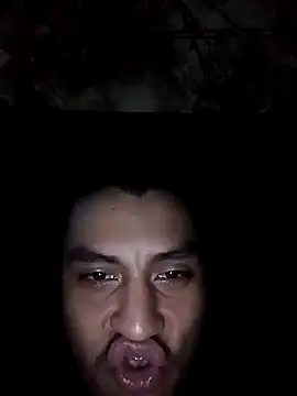 Snapshot of AlexAlejandro13 chatting on 11/29/25, 02:25 AlexAlejandro13 online show from 11/29/25, 02:25