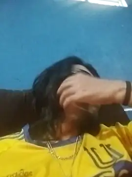 AlexAlejandro13 online show from 04/15/26, 10:32