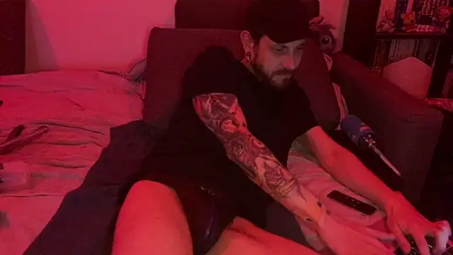 MadArzh online show from 01/01/25, 12:44