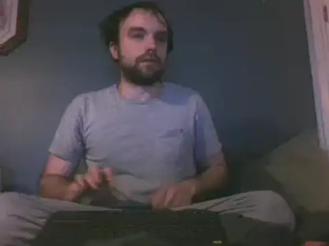 Snapshot of hpluvsplata chatting on 01/02/25, 12:24 hpluvsplata online show from 01/02/25, 12:24