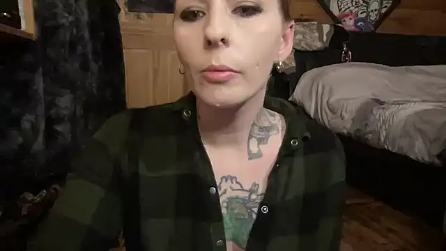 Snapshot of TeenyDoll chatting on 03/14/26, 03:12 TeenyDoll online show from 03/14/26, 03:12