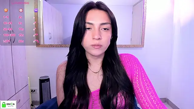 Snapshot of EricaVanderhill chatting on 03/12/26, 02:29 EricaVanderhill online show from 03/12/26, 02:29