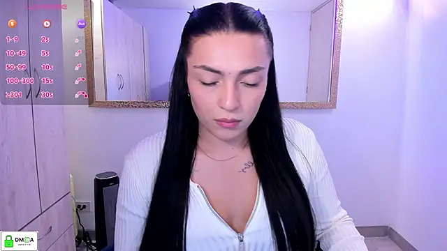 Snapshot of EricaVanderhill chatting on 03/19/26, 12:03 EricaVanderhill online show from 03/19/26, 12:03