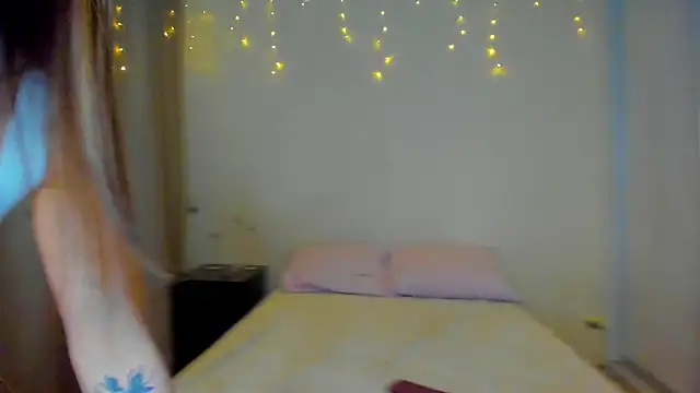 Bella Foryou online show from 01/11/25, 01:16