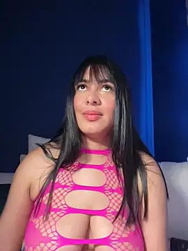 Snapshot of Roxxannne chatting on 04/02/26, 10:07 Roxxannne online show from 04/02/26, 10:07