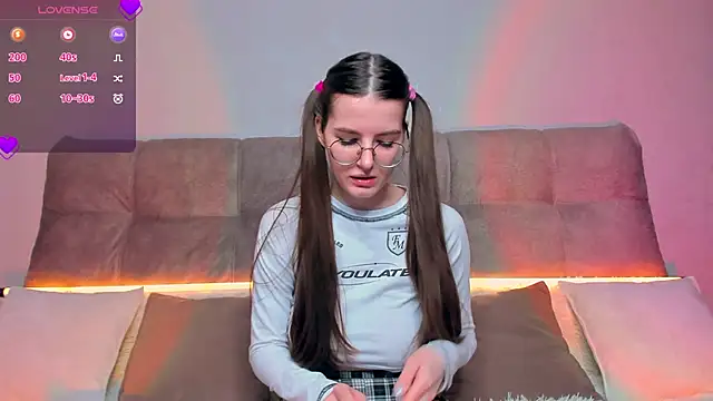 AriellaTesk online show from 12/06/24, 07:43