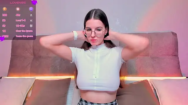 AriellaTesk online show from 02/06/25, 09:22