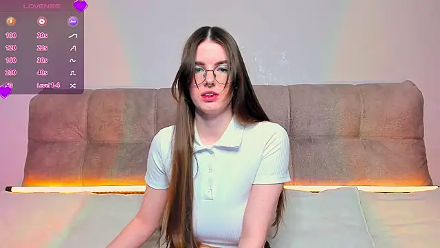 Snapshot of AriellaTesk chatting on 03/20/26, 03:33 AriellaTesk online show from 03/20/26, 03:33