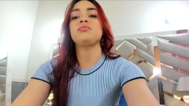 Snapshot of alexandra_fire69x chatting on 10/04/25, 02:48 alexandra fire69x online show from 10/04/25, 02:48