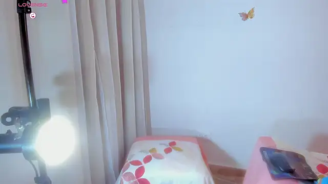 ashelydainii online show from 04/16/26, 10:01