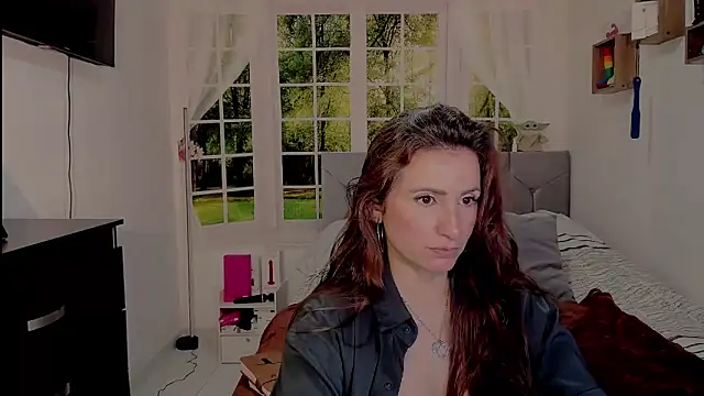 Snapshot of vanessabrown_ chatting on 06/11/26, 07:34 vanessabrown online show from 06/11/26, 07:34
