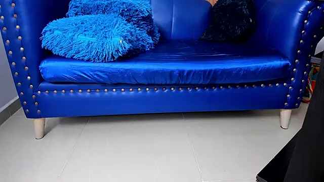 Snapshot of Mature_Skinny chatting on 01/06/25, 07:24 Mature Skinny online show from 01/06/25, 07:24