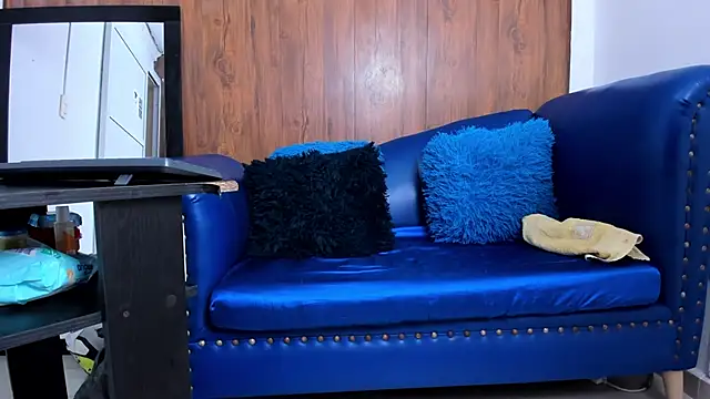 Snapshot of Mature_Skinny chatting on 01/30/25, 01:10 Mature Skinny online show from 01/30/25, 01:10