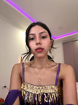 Snapshot of Sensualtease chatting on 10/17/25, 10:45 Sensualtease online show from 10/17/25, 10:45