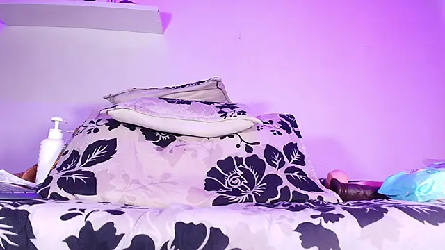 sofi decker online show from 01/22/25, 03:20