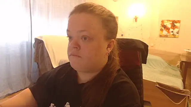 Snapshot of Janiffer_MiMi chatting on 12/16/24, 09:03 Janiffer MiMi online show from 12/16/24, 09:03