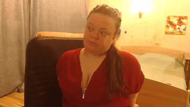 Snapshot of Janiffer_MiMi chatting on 01/05/25, 01:45 Janiffer MiMi online show from 01/05/25, 01:45