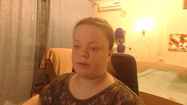 Snapshot of Janiffer_MiMi chatting on 01/06/25, 07:13 Janiffer MiMi online show from 01/06/25, 07:13